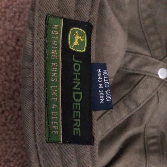 John Deere Hat - Picture 3 of 3